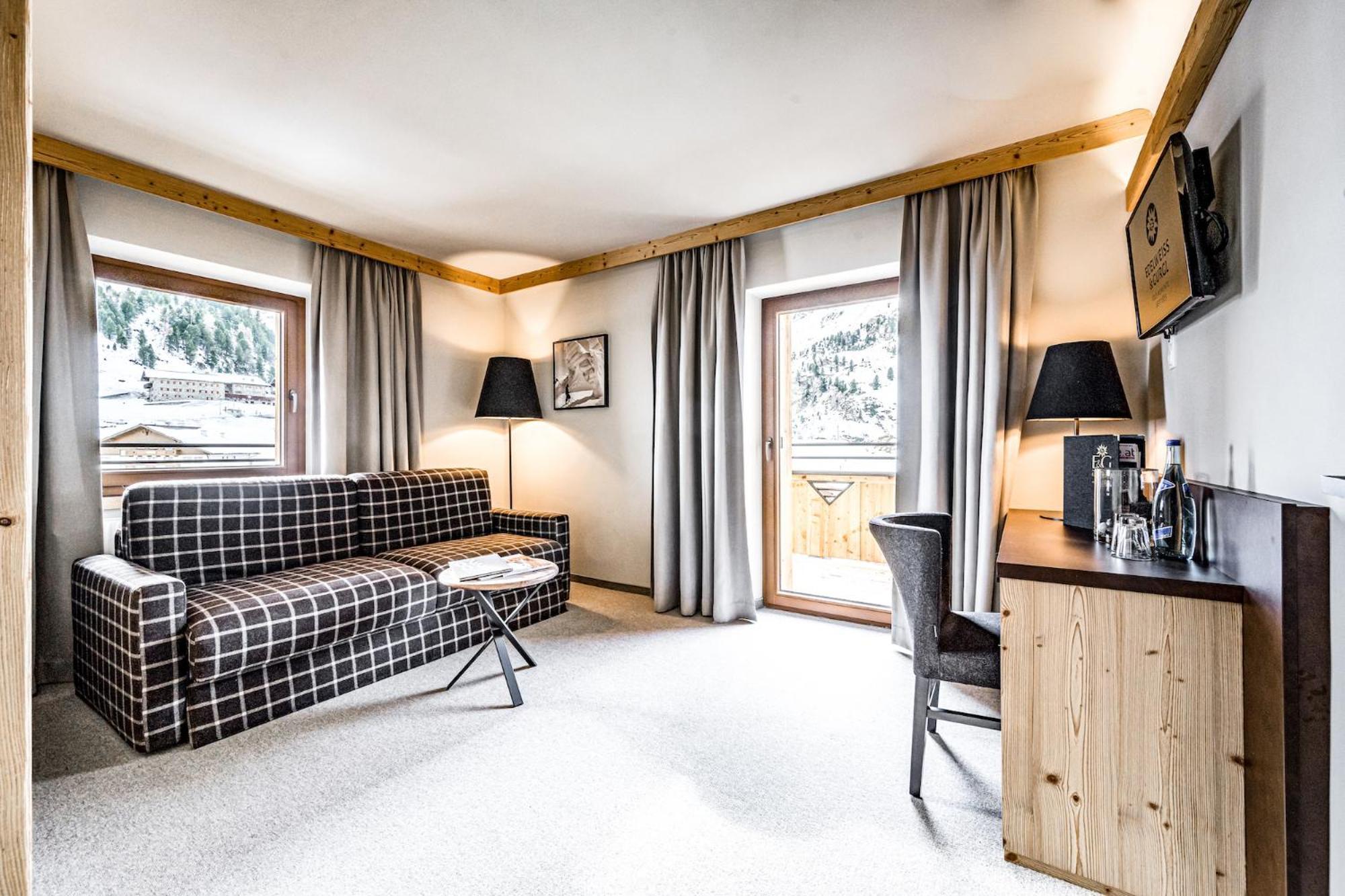 Hotel Edelweiss & Gurgl Обергургл Стая снимка