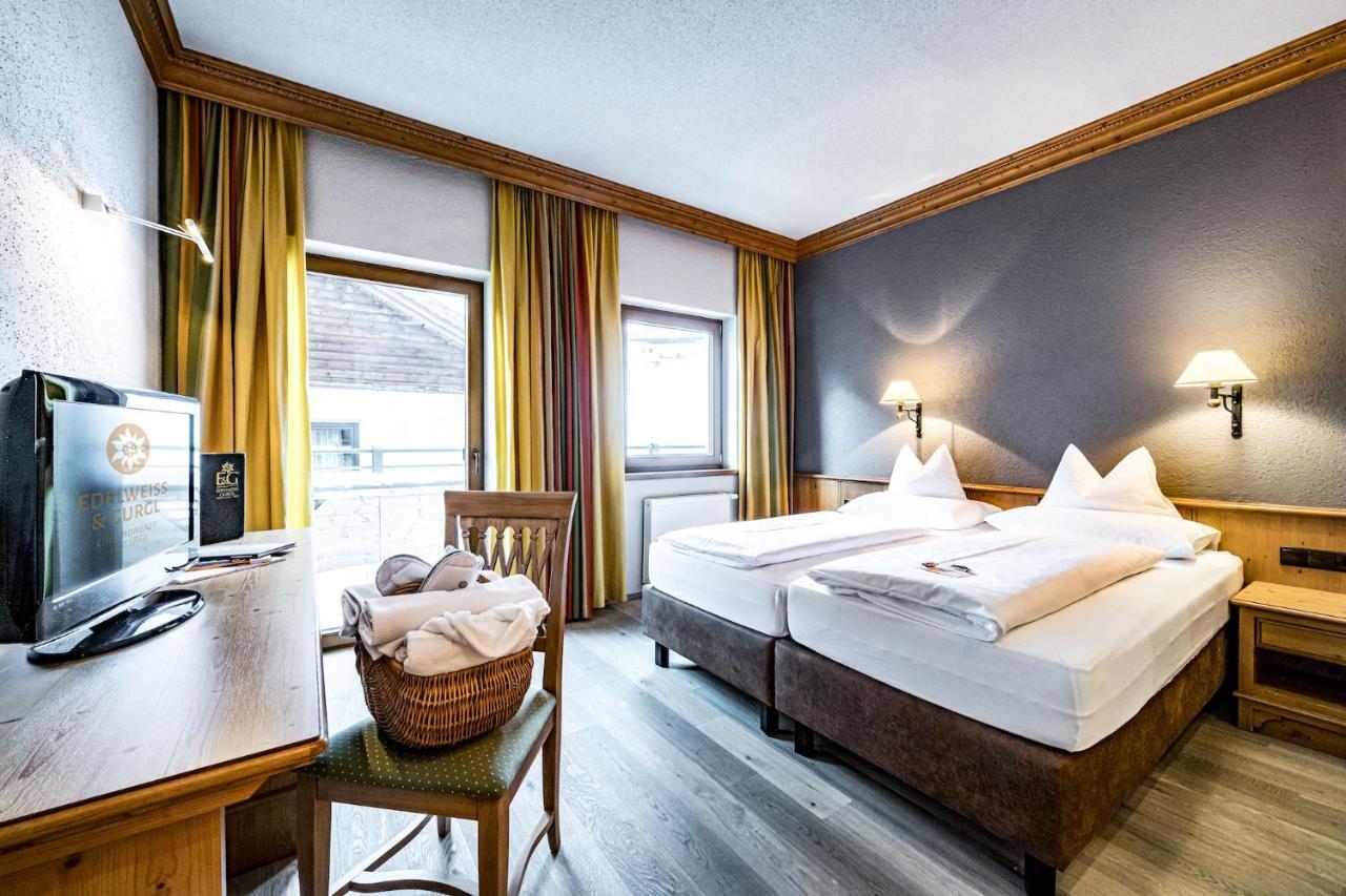 Hotel Edelweiss & Gurgl Обергургл Стая снимка